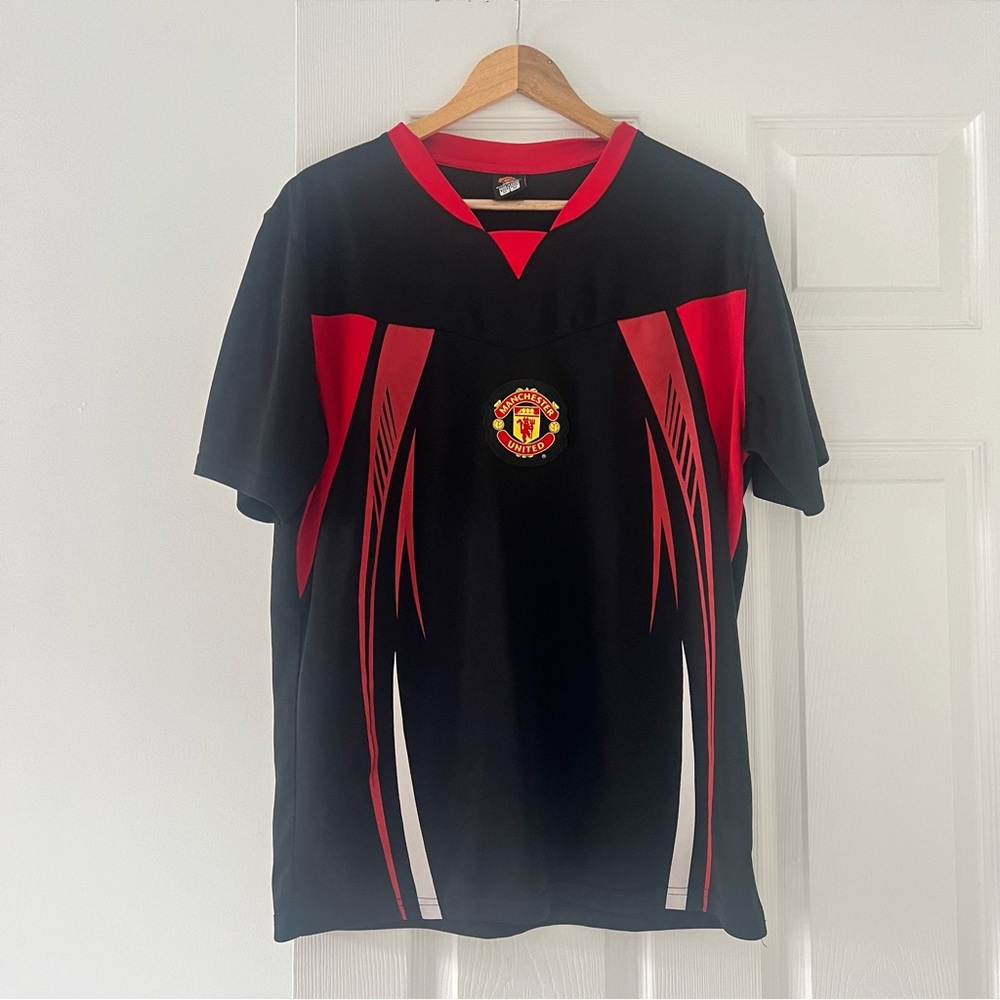 Manchester United soccer football jersey size medium